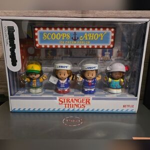 Fisher-Price Little People Collector Stranger Things Scoops Ahoy 2024 NEFLIX NEW